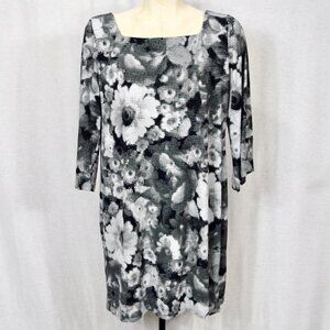 Beautiful Calvin Klein black and white dress